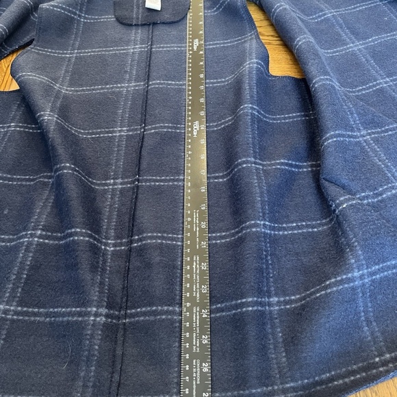Le Moda Blue Plaid Woman's Size S-L Cape Vest Pockets - Picture 7 of 8